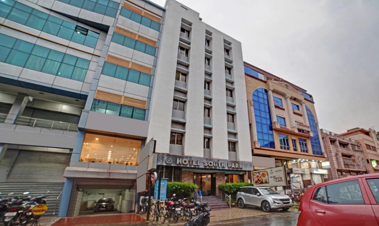 Hotel South Park Jamshedpur Zewnętrze zdjęcie